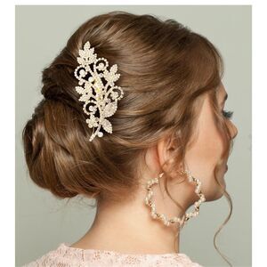 NWT Christina Collection silver tone rhinestone hair comb